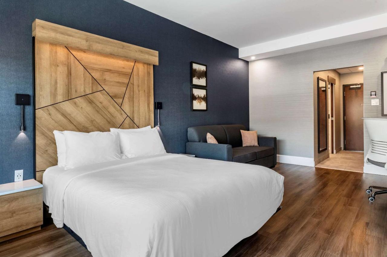 Quality & Conference Centre Hotel 2*