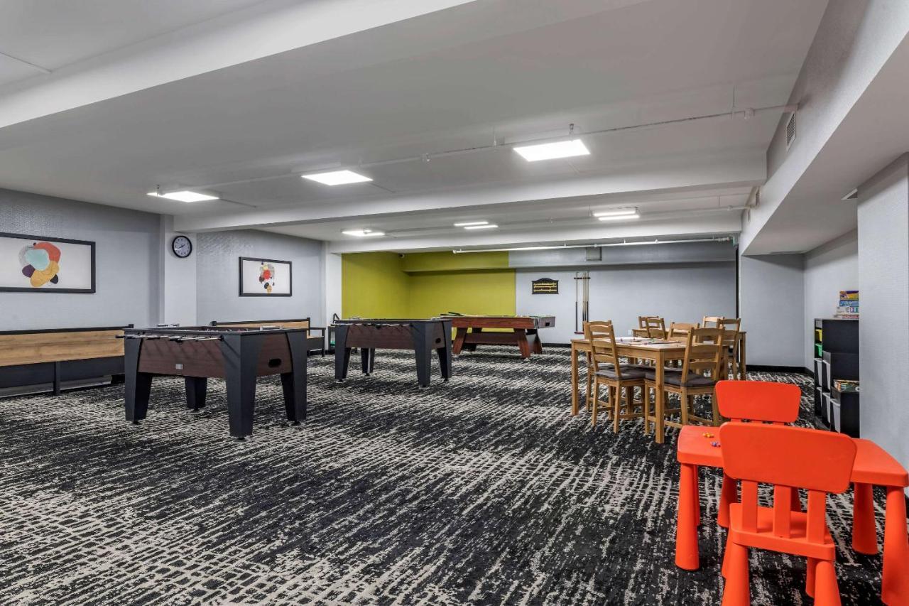 Quality & Conference Centre Hotel